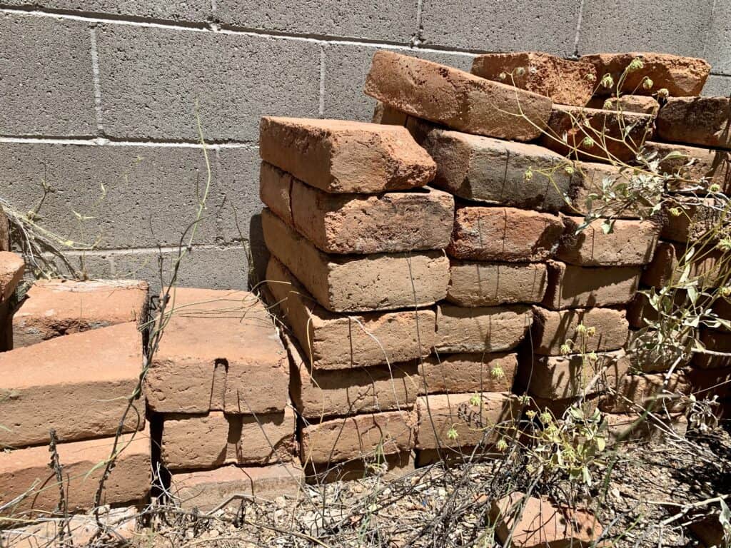 homesteading ideas using bricks