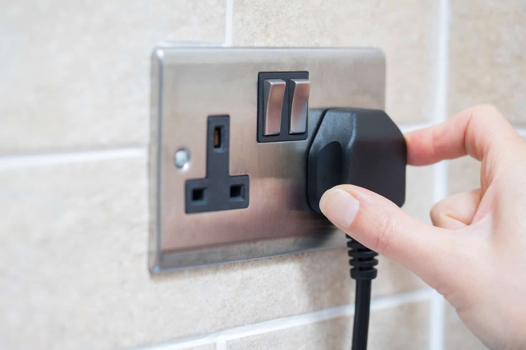 Wall power outlet