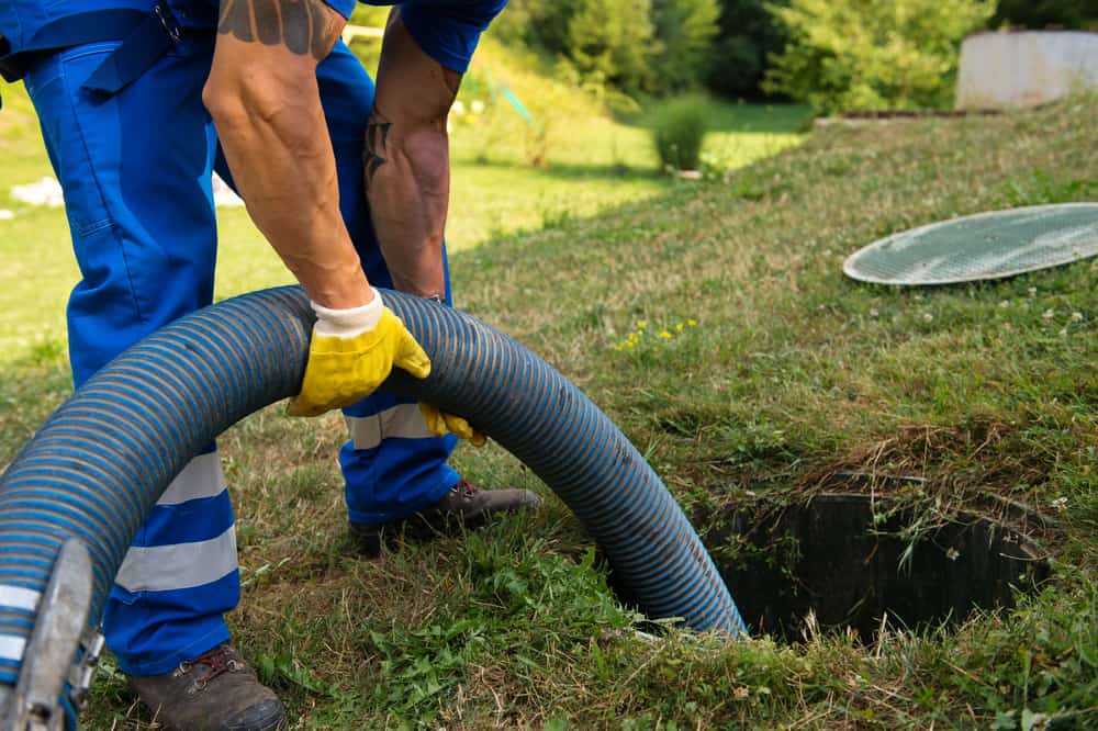 septic tank cleaning